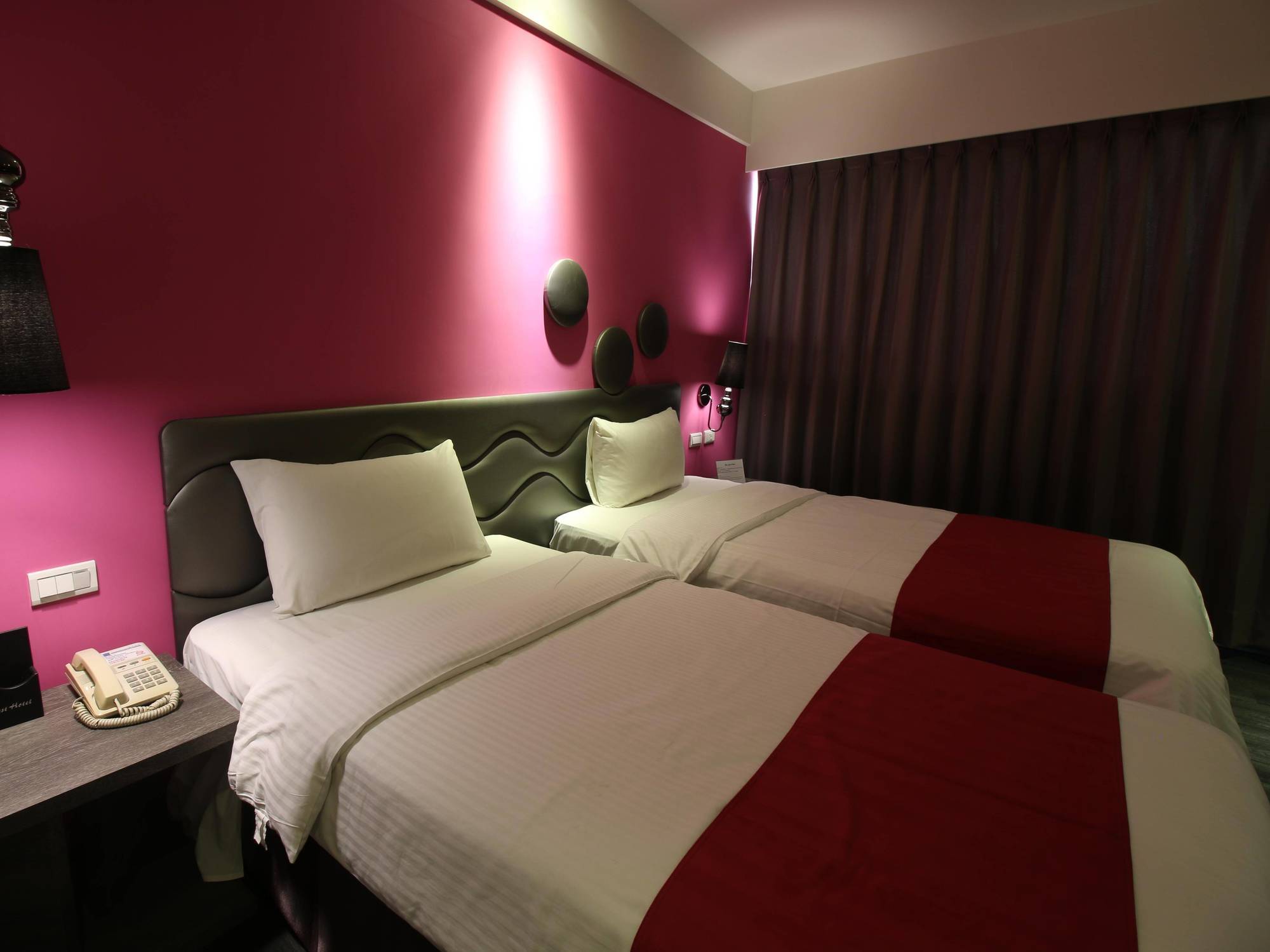 Blue Coast Hotel Гаосюн Екстер'єр фото