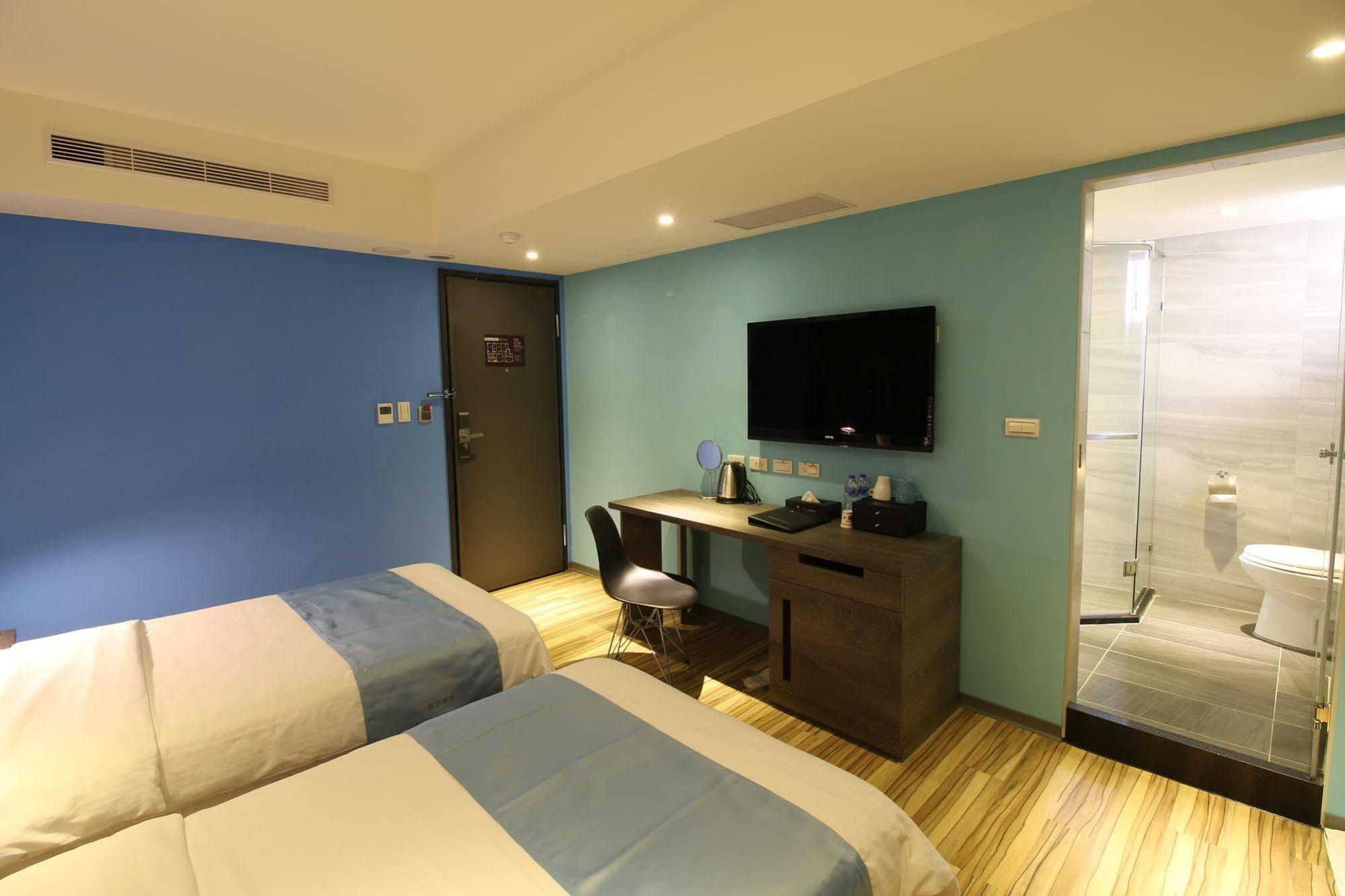 Blue Coast Hotel Гаосюн Екстер'єр фото
