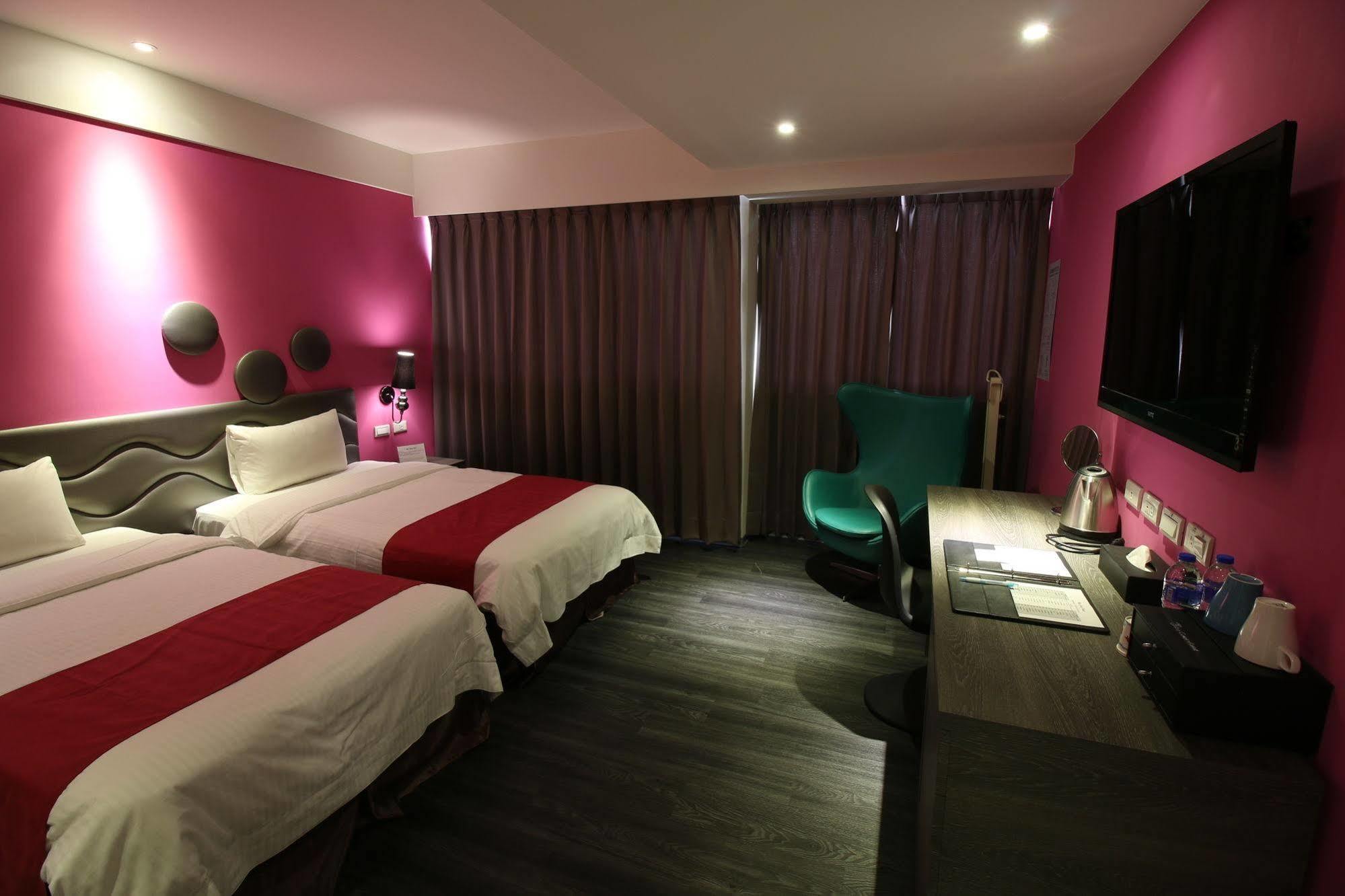 Blue Coast Hotel Гаосюн Екстер'єр фото