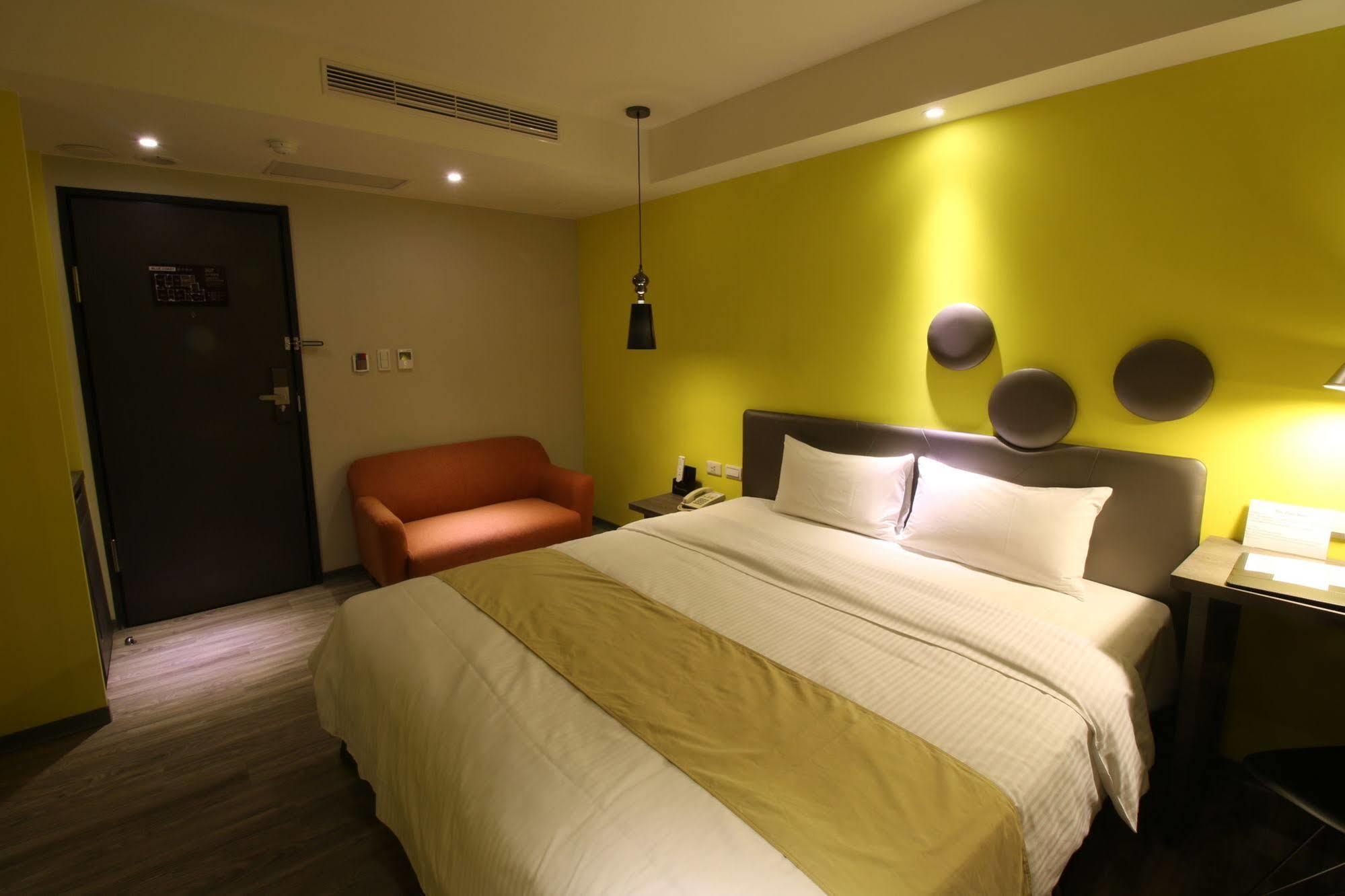 Blue Coast Hotel Гаосюн Екстер'єр фото